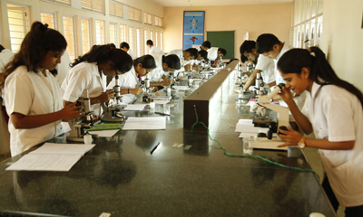 YOGENDAR COLLEGE OF PHARMACY, KAMHARIYA KHARIHANI,AZAMGARH 